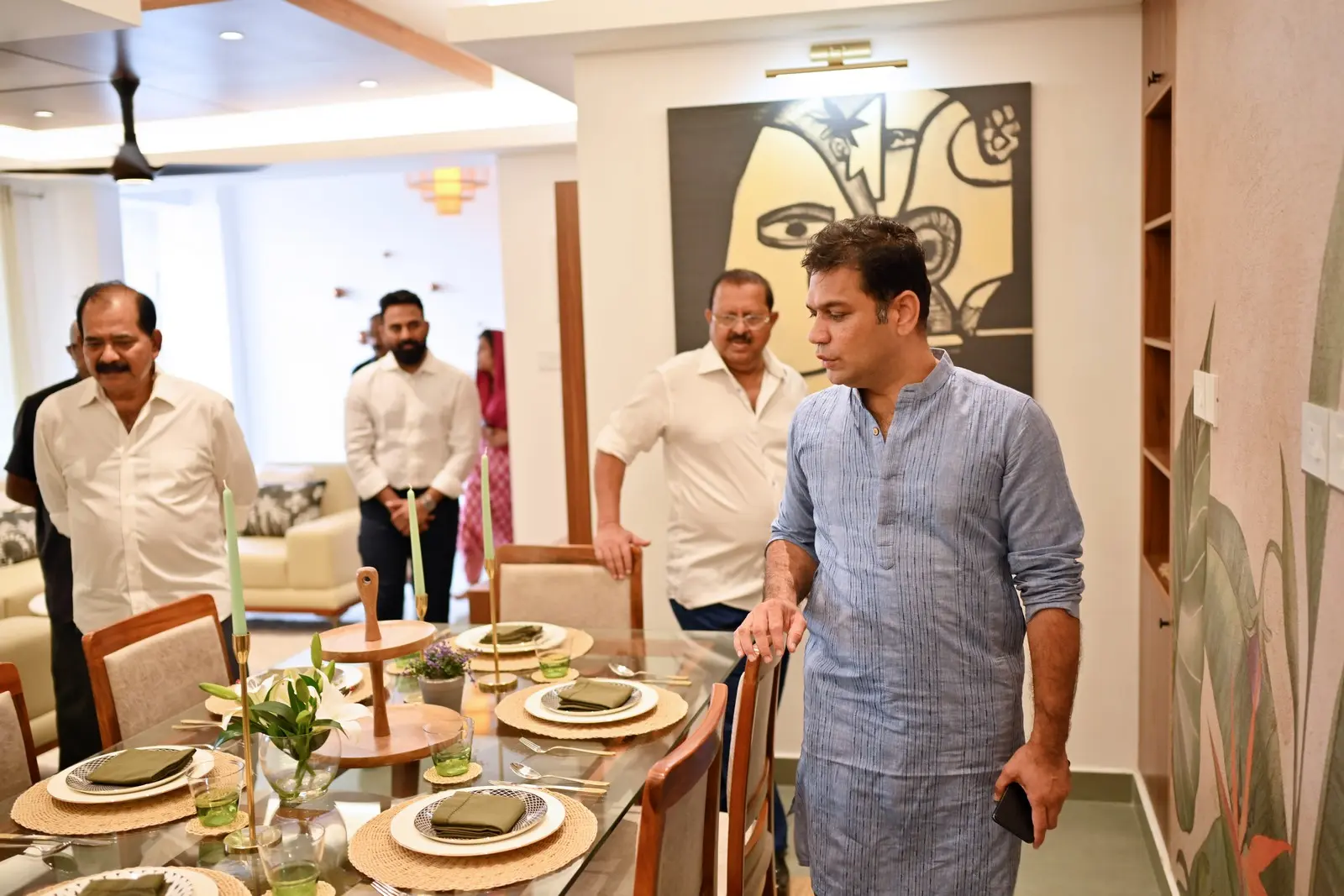 Shri Hibi Eden Inaugurates the Sample Apartment at Trinity Accord by Trinity Builders ()